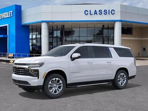 2025 Chevrolet Suburban LT