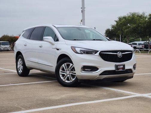 2018 Buick Enclave Essence