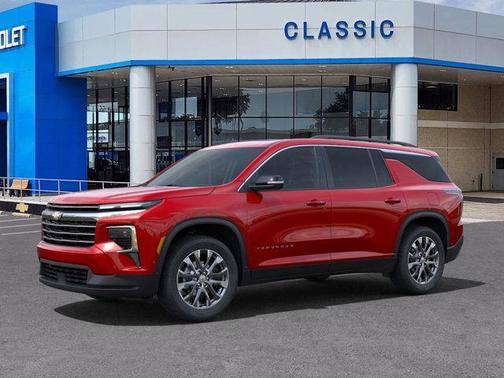 2025 Chevrolet Traverse LT