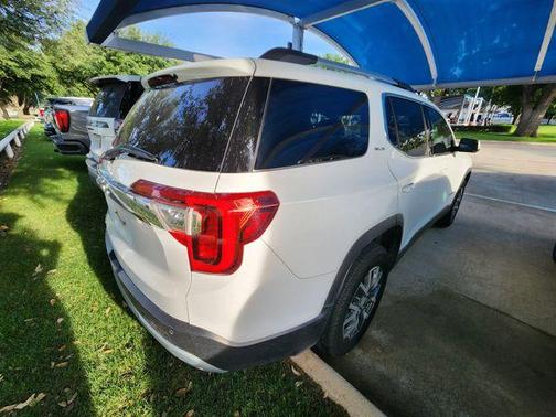 Summit White 2021 GMC Acadia SLE