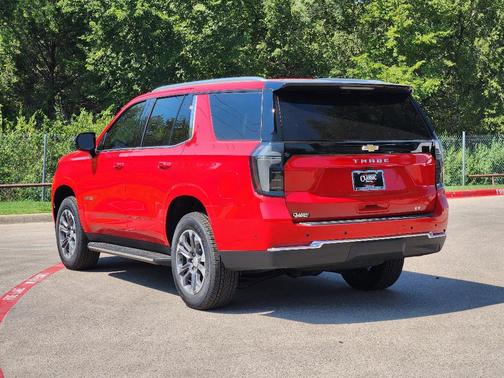 2025 Chevrolet Tahoe LT