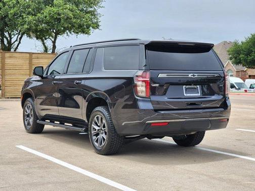 2022 Chevrolet Suburban Z71