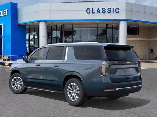 2025 Chevrolet Suburban LT