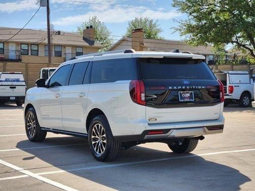 White Metallic 2025 Ford Expedition Max Platinum