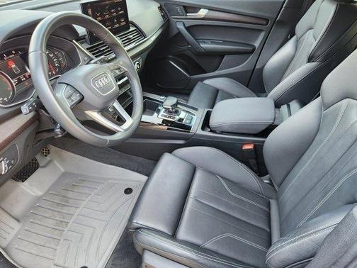 2021 Audi Q5 45 Premium