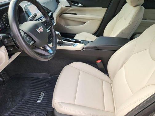 2021 Cadillac CT4 Luxury