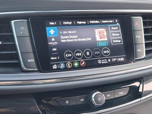 2022 Buick Enclave Essence