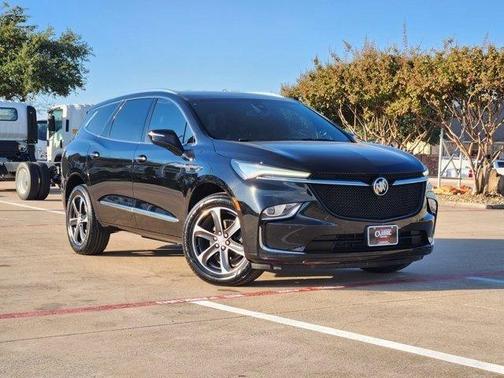 2022 Buick Enclave Essence