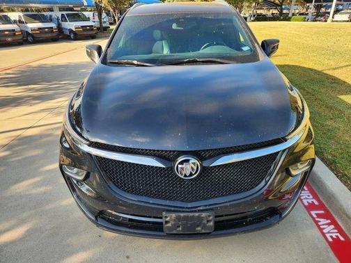 2022 Buick Enclave Essence