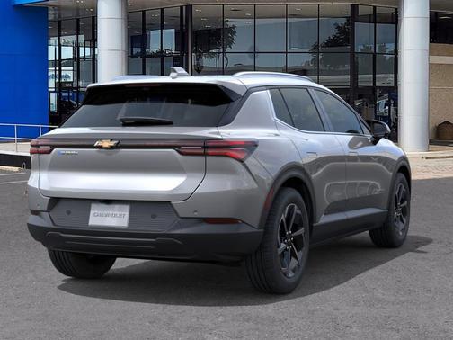 2026 Chevrolet Equinox EV LT 2