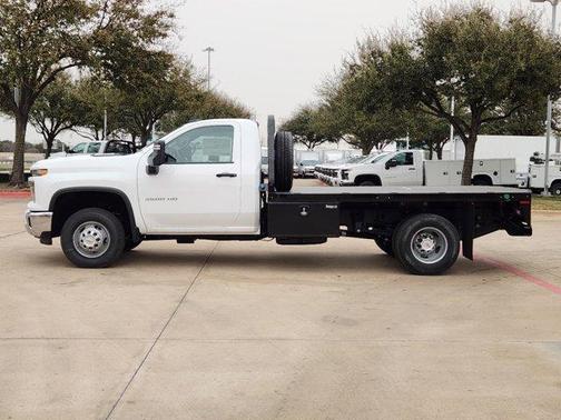 2025 Chevrolet Silverado 3500 WT