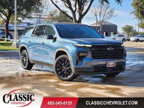 2024 Chevrolet Traverse LS