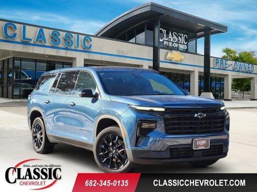 2024 Chevrolet Traverse LS