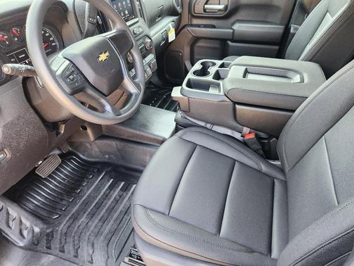 2026 Chevrolet Silverado 3500 WT