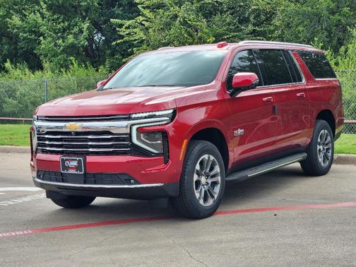 2026 Chevrolet Suburban LT