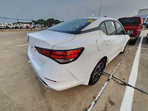 Cloud White 2025 Nissan Sentra SV