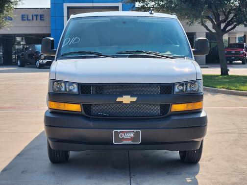 2025 Chevrolet Express 2500 Work Van