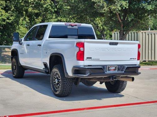 2024 Chevrolet Silverado 2500 ZR2