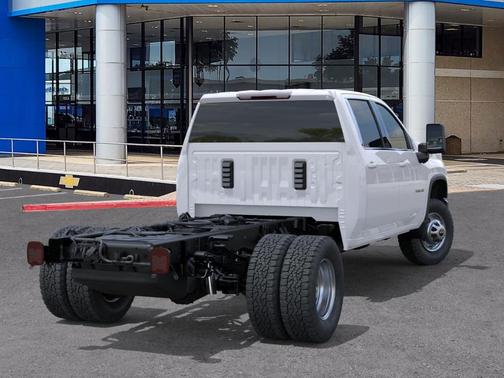 2025 Chevrolet Silverado 3500 WT