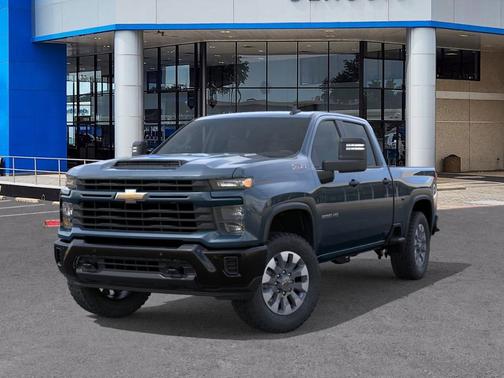 2026 Chevrolet Silverado 2500 Custom