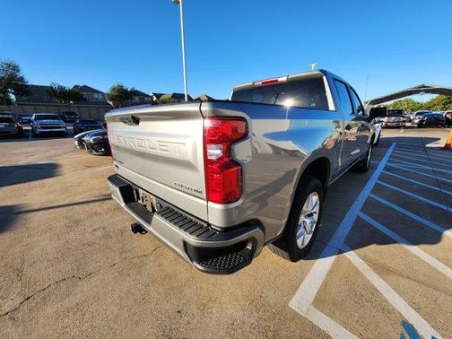 2024 Chevrolet Silverado 1500 Custom