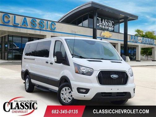 Oxford White 2025 Ford Transit-350 XLT