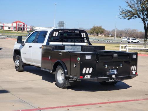 2025 Chevrolet Silverado 3500 WT