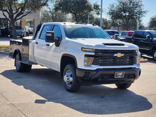 2025 Chevrolet Silverado 3500 WT