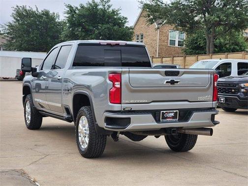Sterling Gray Metallic 2024 Chevrolet Silverado 2500 High Country