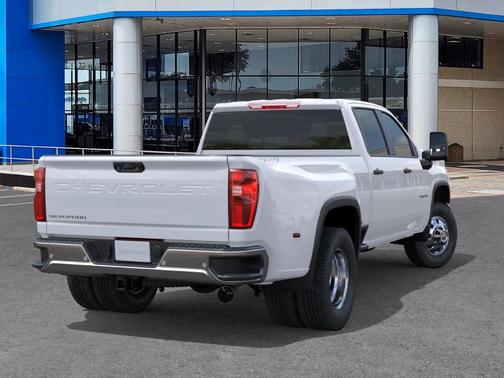 2026 Chevrolet Silverado 3500 WT