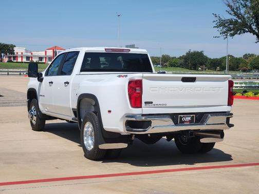 2026 Chevrolet Silverado 3500 WT