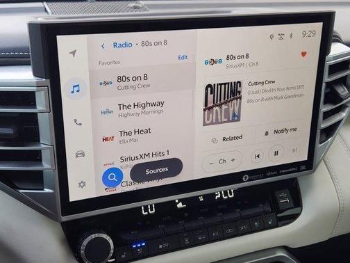 2023 Toyota Tundra Hybrid Capstone
