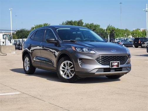 Gray Metallic 2022 Ford Escape SE