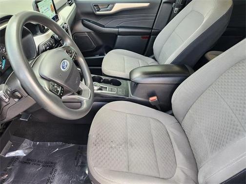 Gray Metallic 2022 Ford Escape SE