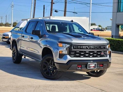2023 Chevrolet Silverado 1500 Custom Trail Boss