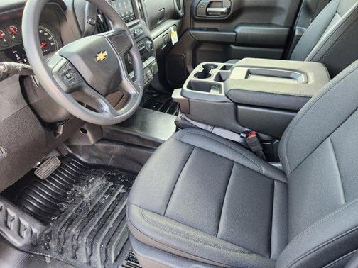 2025 Chevrolet Silverado 2500 WT