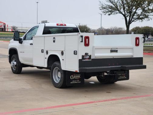 2025 Chevrolet Silverado 3500 WT