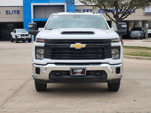2025 Chevrolet Silverado 3500 WT