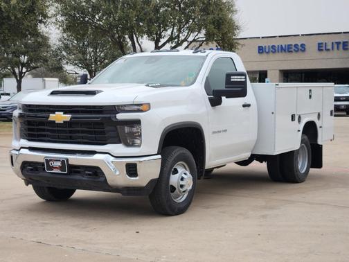 2025 Chevrolet Silverado 3500 WT