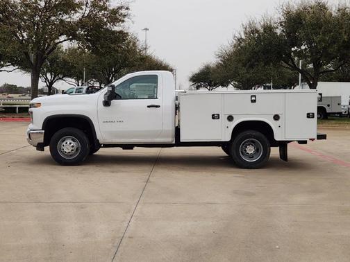 2025 Chevrolet Silverado 3500 WT
