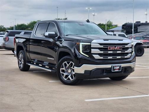 Onyx Black 2024 GMC Sierra 1500 SLE