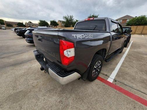 Magnetic Gray Metallic 2016 Toyota Tundra SR5