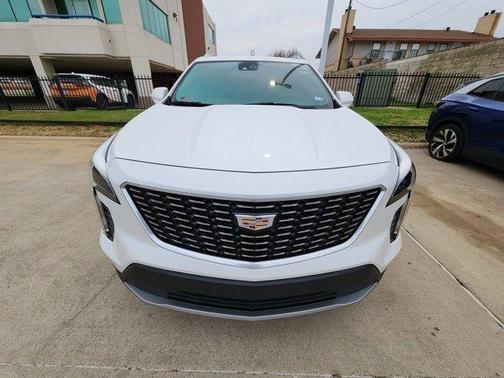2020 Cadillac XT4 Premium Luxury