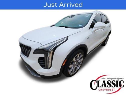 2020 Cadillac XT4 Premium Luxury