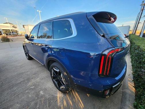 2025 Kia Telluride EX