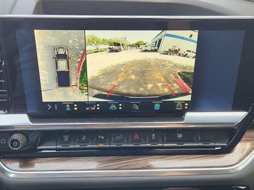 2025 Chevrolet Silverado 3500 LT