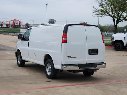 2024 Chevrolet Express 2500 Work Van