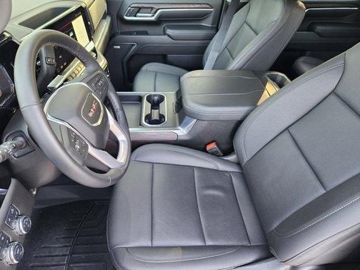 2024 GMC Sierra 2500 SLT