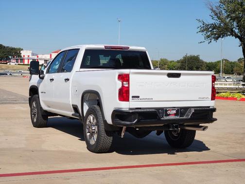 2026 Chevrolet Silverado 2500 Custom