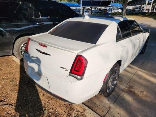 2023 Chrysler 300 S